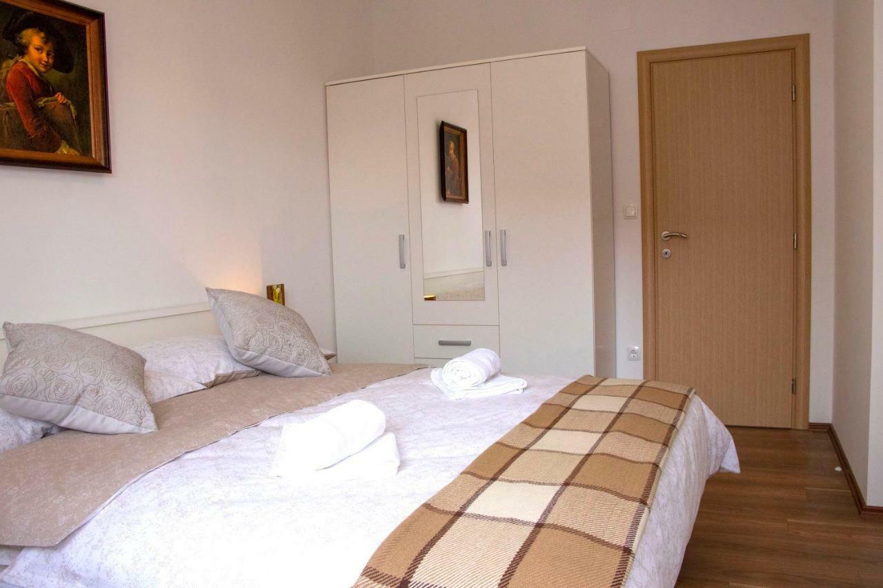 Apartment Mobine