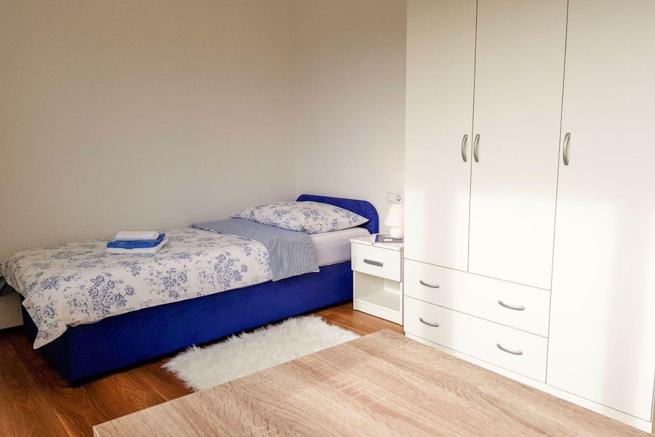 Apartment Mobine